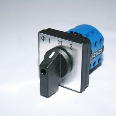 KHÓA CHUYỂN MẠCH 3 BƯỚC, OFF-1-2-3, 1P